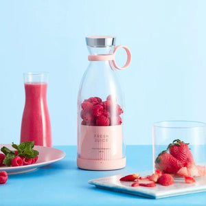 NoorAura™Portable mini juicer blender.